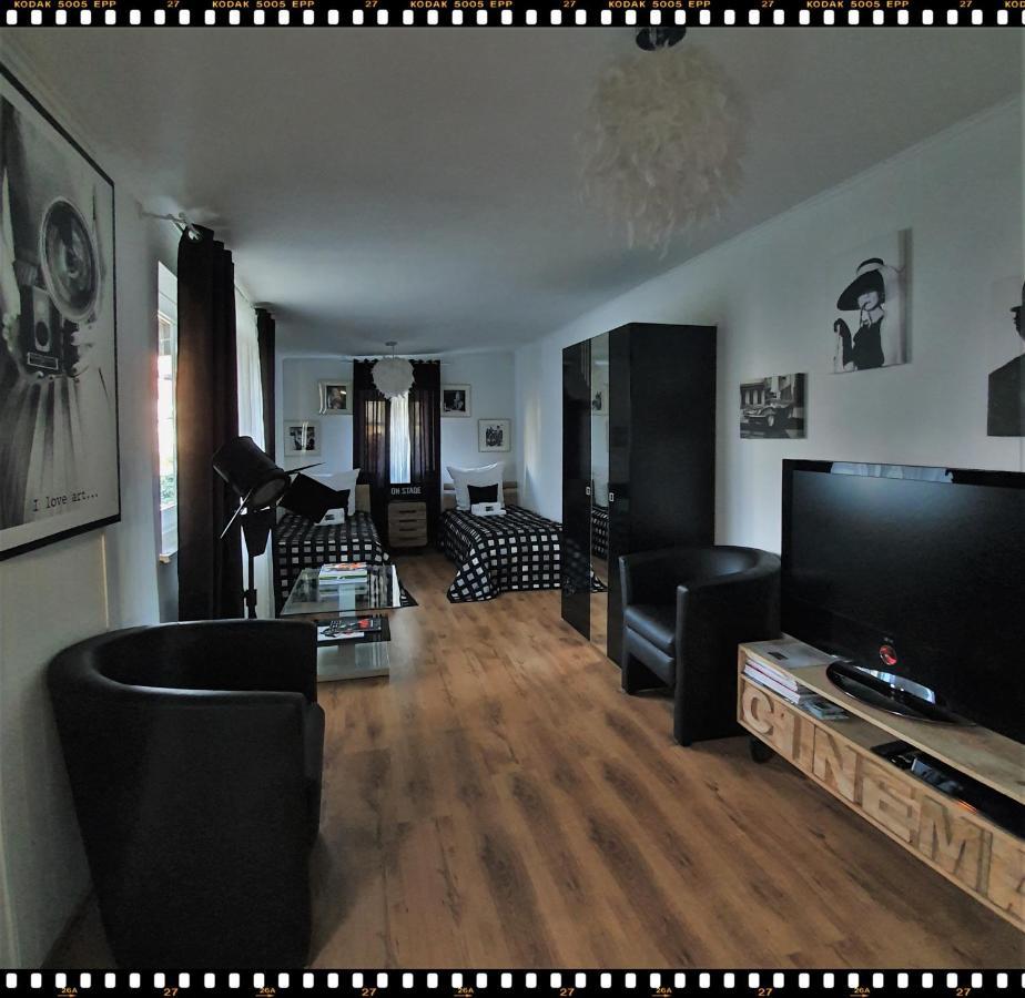 Kolev Apartments Kelsterbach Buitenkant foto